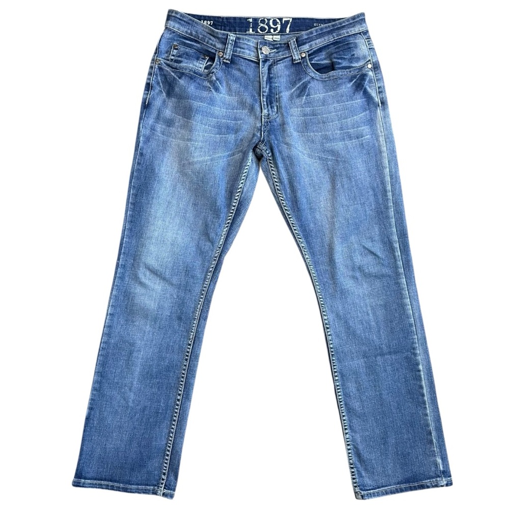 1897 Straight Fit Men's W 33 x L 32 Jeans Medium Wash EUC Classic 5 Pocket